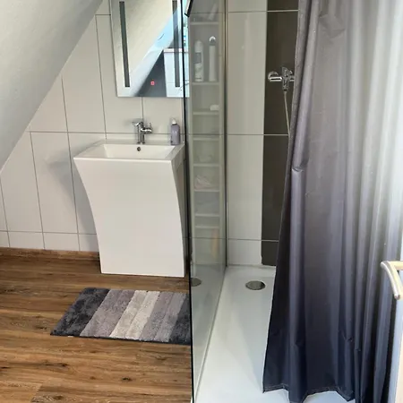 Gaestezimmer Am Aartalsee *